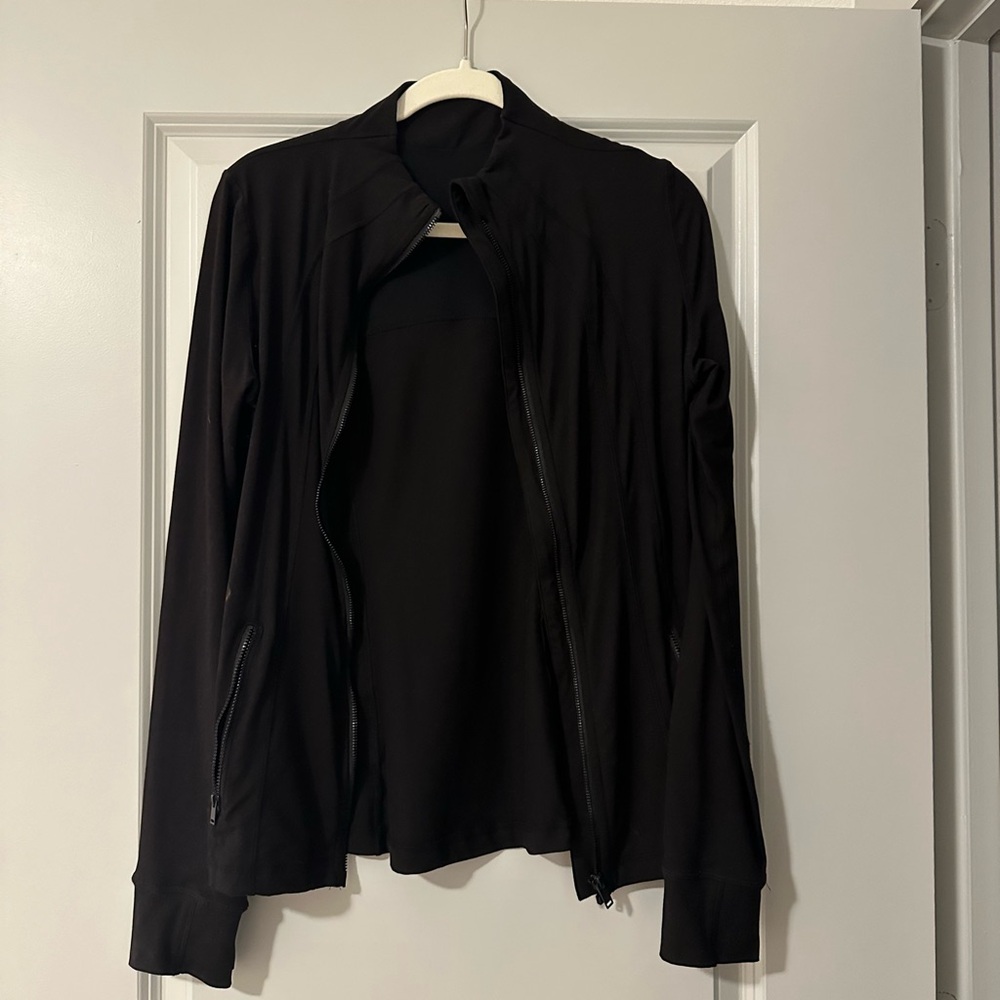 black athletic jacket